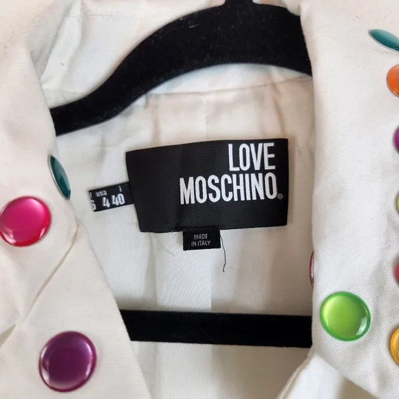 LOVE MOSCHINO white fitted cropped blazer Size US 4 - Picture 5 of 9